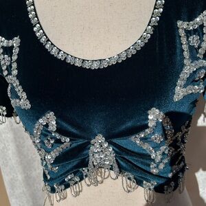 TEAL  VELVET BEADED SEQUINED CROP TOP